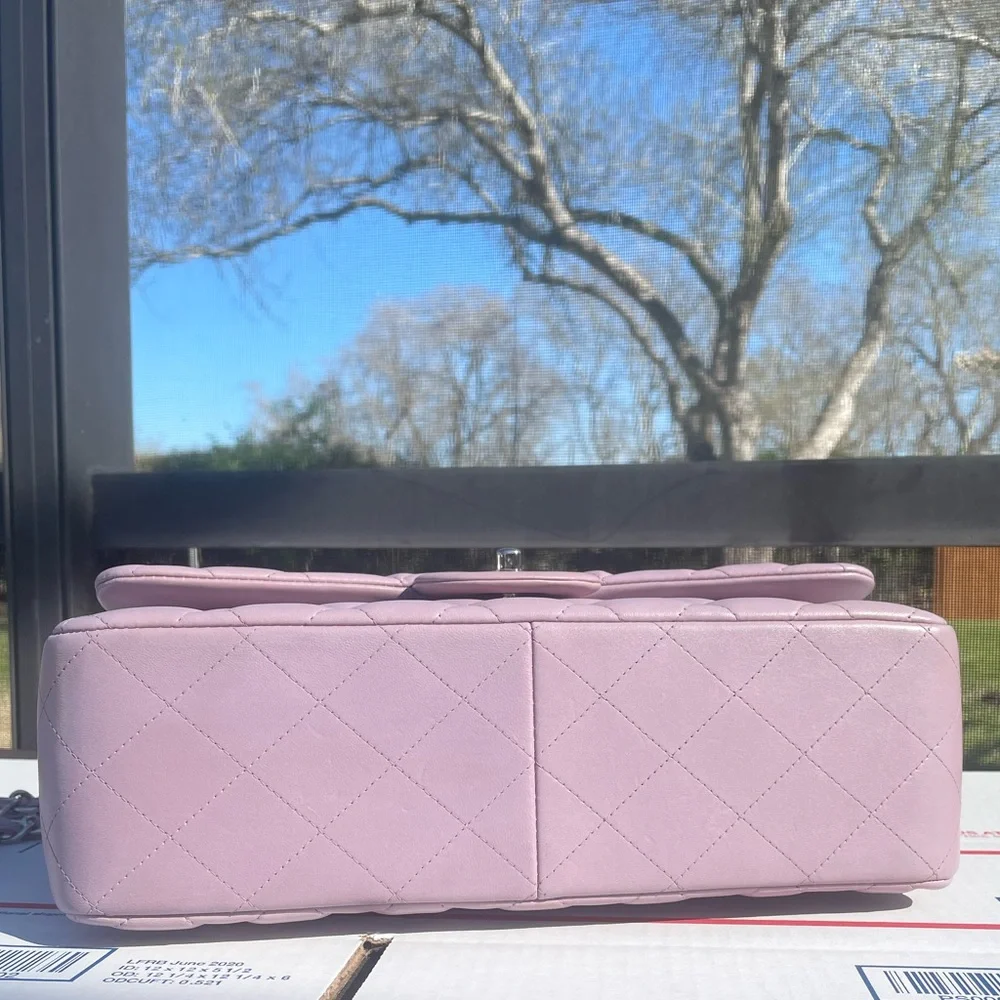 💜💜Chanel Mauve Classic Double Flap Jumbo Bag - Picture 5 of 11